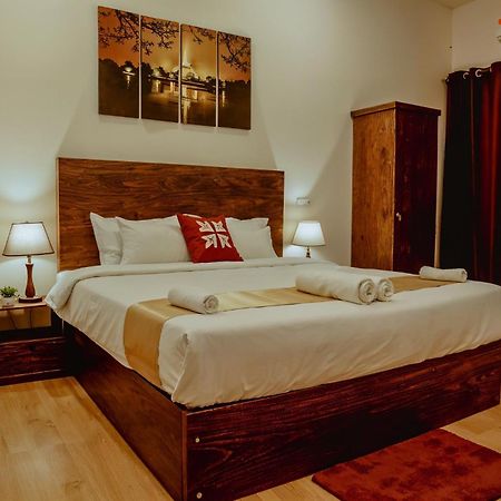 Lucky Transit Hotel - Katunayake Airport Zewnętrze zdjęcie